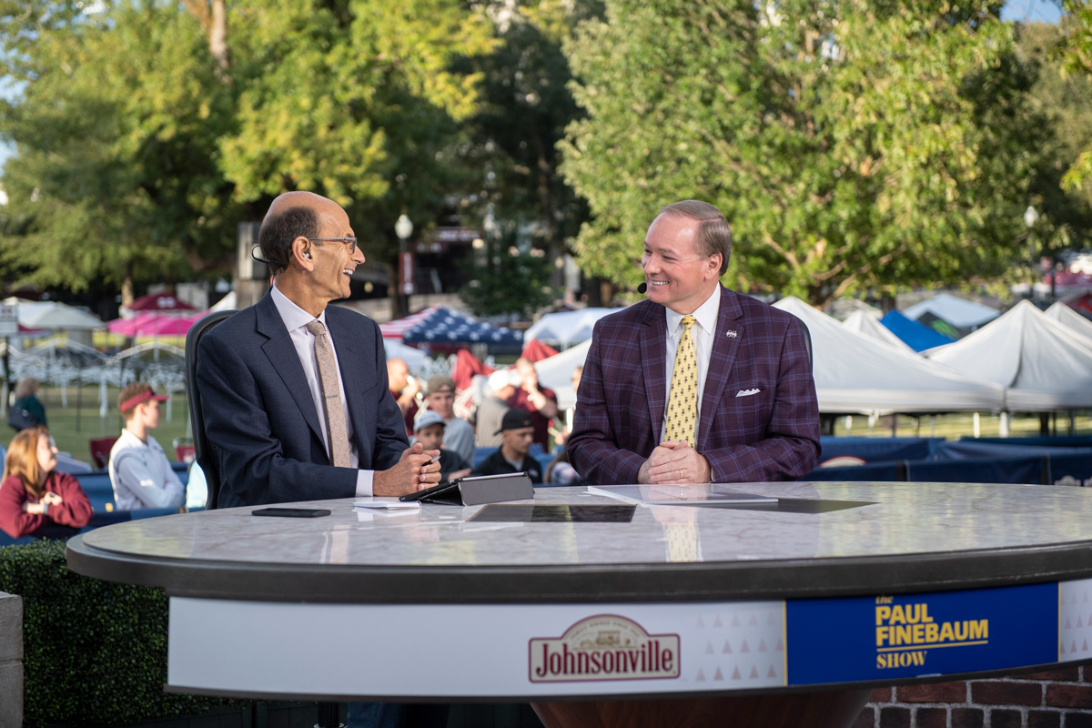 MSU President Mark E. Keenum visits with the SEC Network’s Paul Finebaum on the SEC Nation set. 