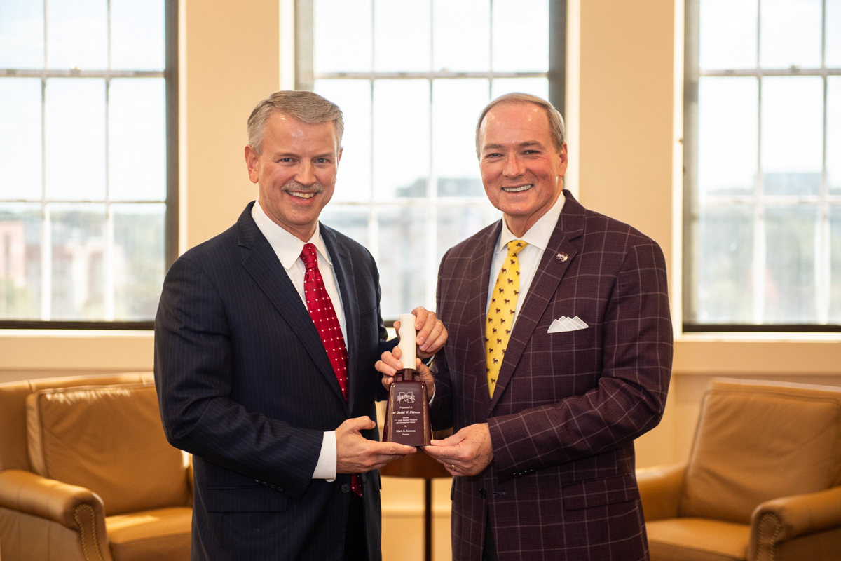 1.	MSU President Mark E. Keenum welcomes Dr. David Pittman, Director of the U.S. Army Engineer Research and Development Center t