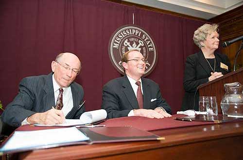 President Keenum signed papers naming MSU the official host for presidential papers of Ulysses S. Grant.