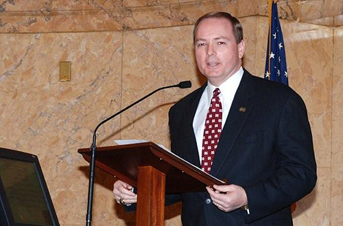 In February President Keenum was invited by Speaker of the House Billy McCoy to address the Mississippi House of Representatives.