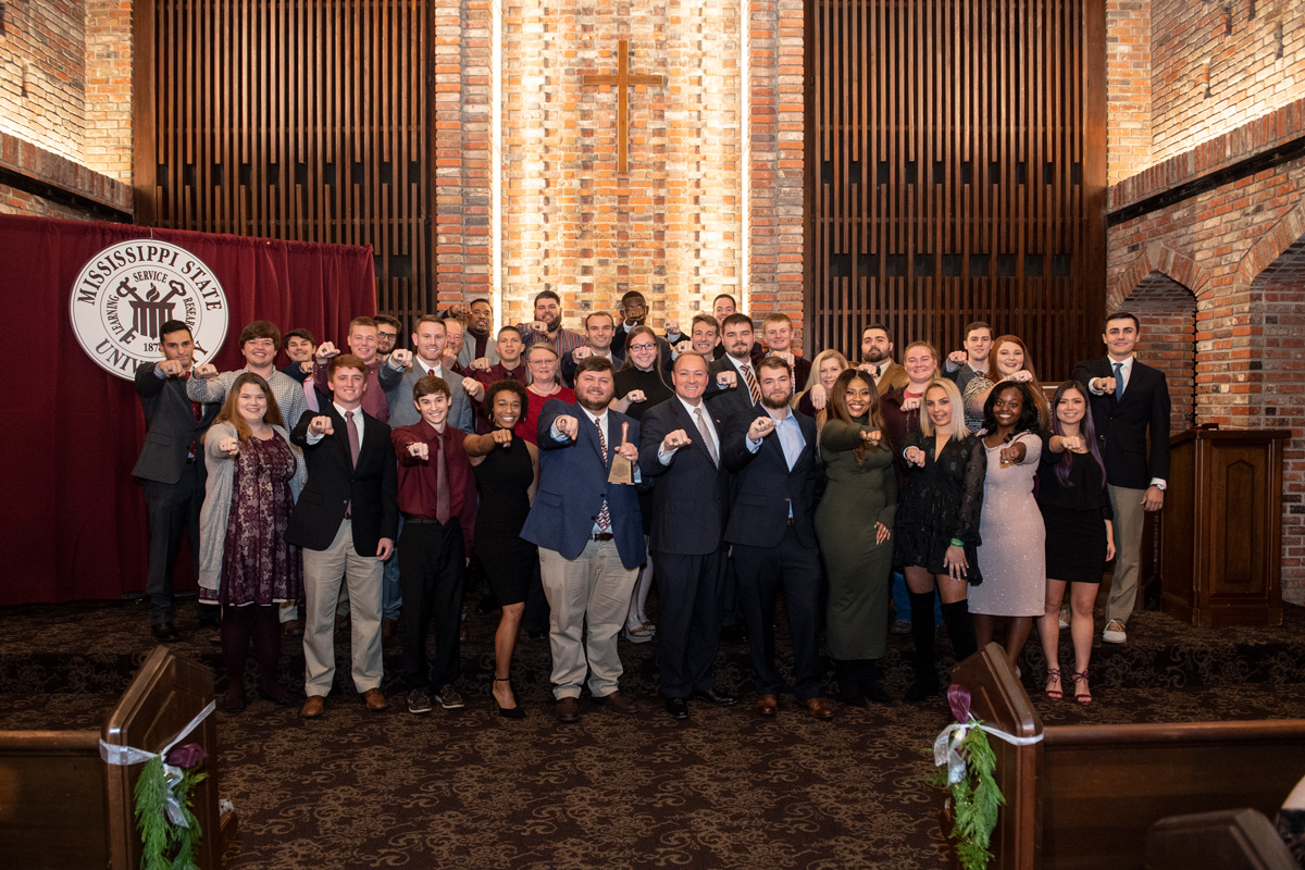 Graduating seniors and alumni showed their Maroon and White pride—and new MSU Class Rings—during a Thursday ceremony.