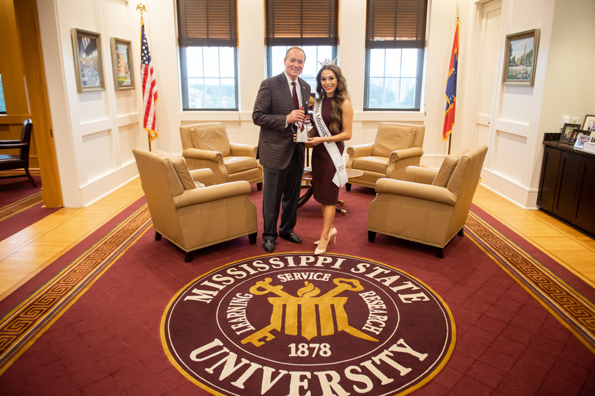 Dr. Keenum congratulates MSU's very own Emmie Perkins for taking home the crown at the 2022 Miss Mississippi Pageant 