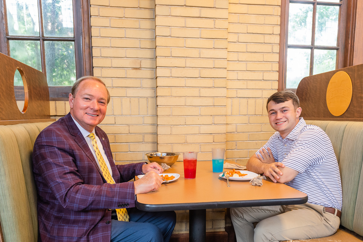 President Keenum eating lunch with SA President